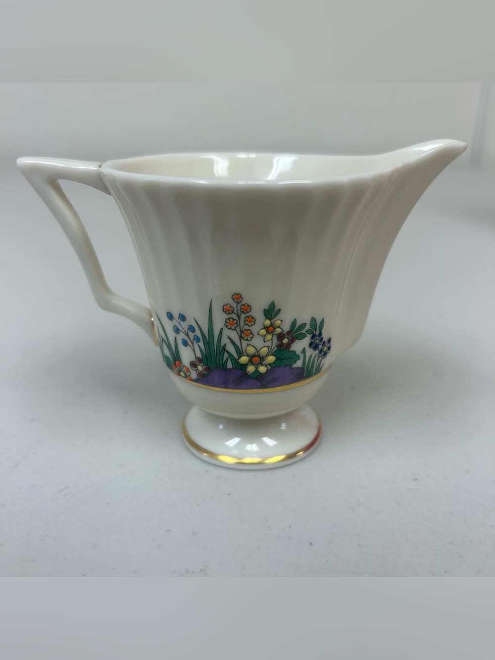 Vintage Lenox Fine China Fluted Porcelain Creamer Pitcher Gold Trim Made in USA
